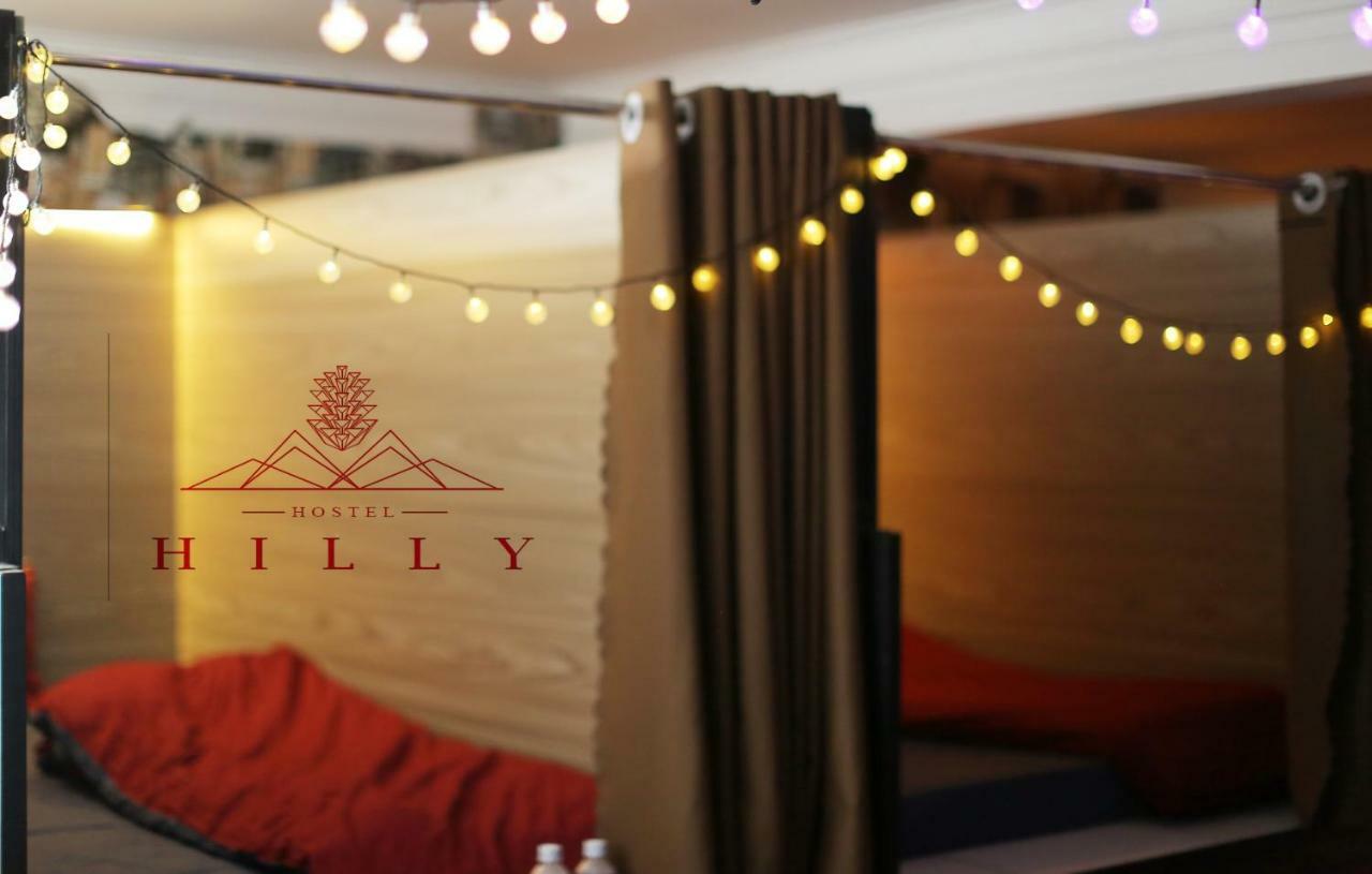 דה לאט Hilly Hostel מראה חיצוני תמונה